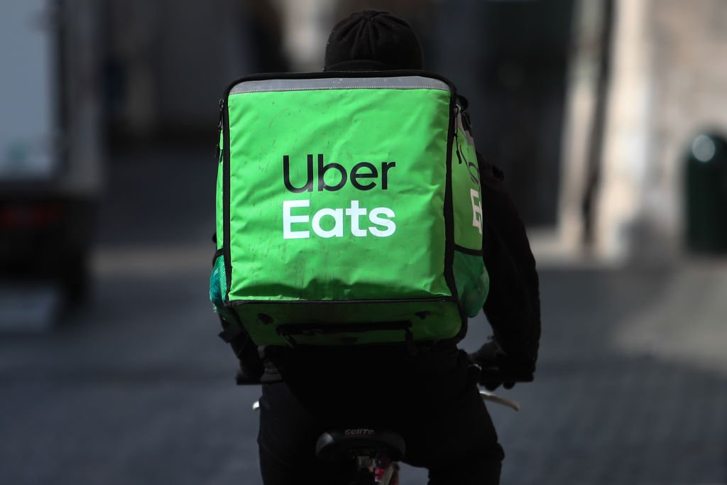 Uber Eats now shows you how much of your information is shared with delivery people • TechCrunch