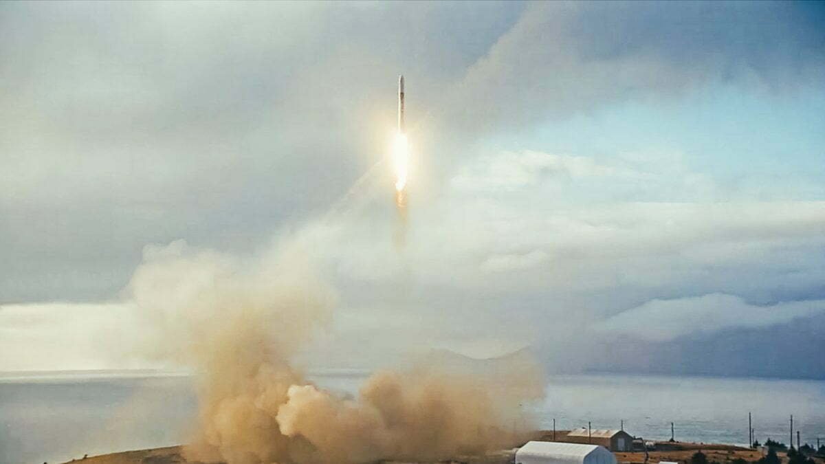 ABL Space Systems' rocket experiences simultaneous engine shutdown shortly after lift-off • TechCrunch