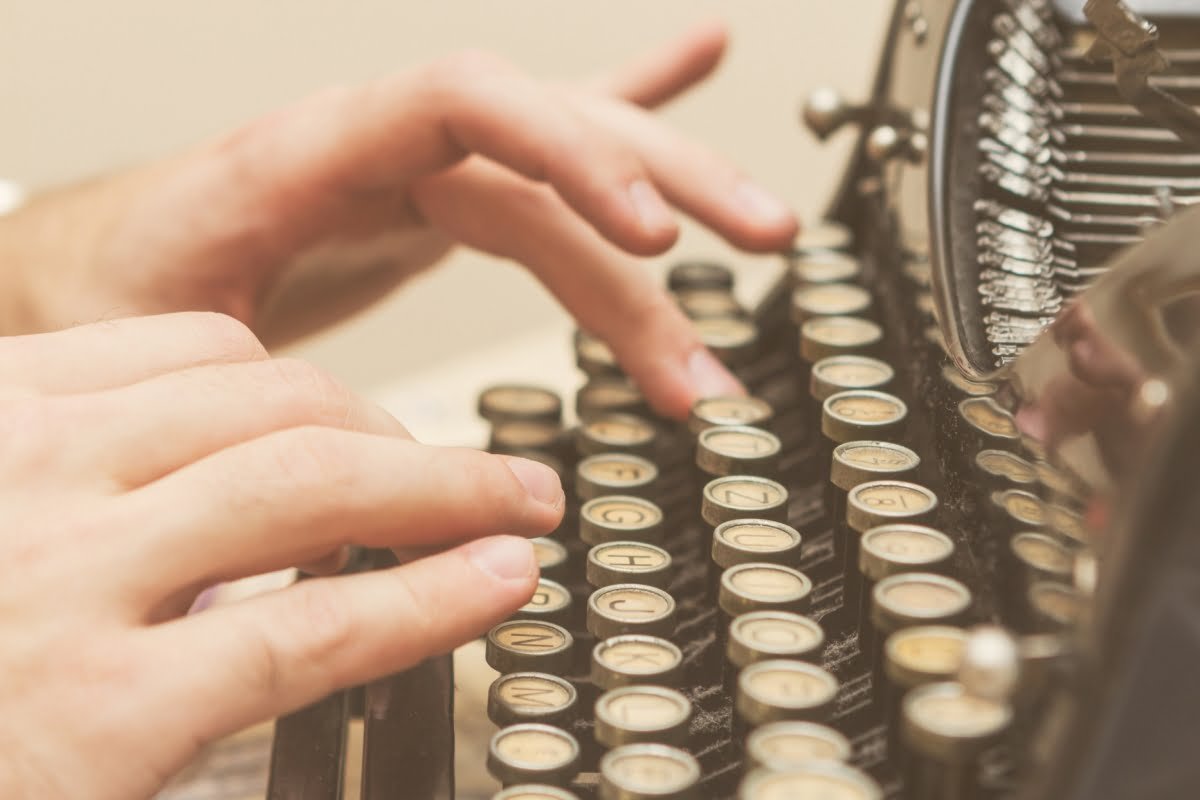 DeepL takes aim at Grammarly with the launch of Write, to clean up your prose • TechCrunch