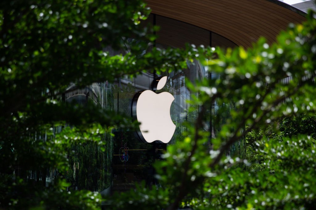 Apple says it now has 935 million paid subscriptions • TechCrunch