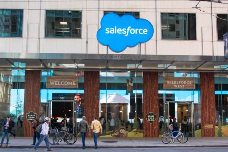 Salesforce yields to activist pressure with harsh new policies for engineers, salespeople • TechCrunch