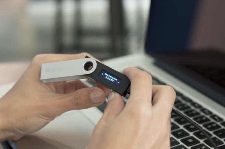 Ledger launches browser extension to improve crypto wallet connectivity