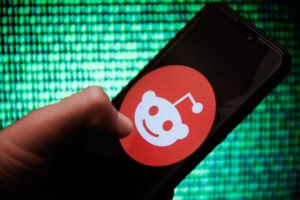 Hackers threaten to leak 80GB of confidential data stolen from Reddit